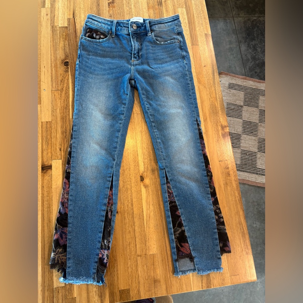 Driftwood Indie Jeans 25 EUC 😍